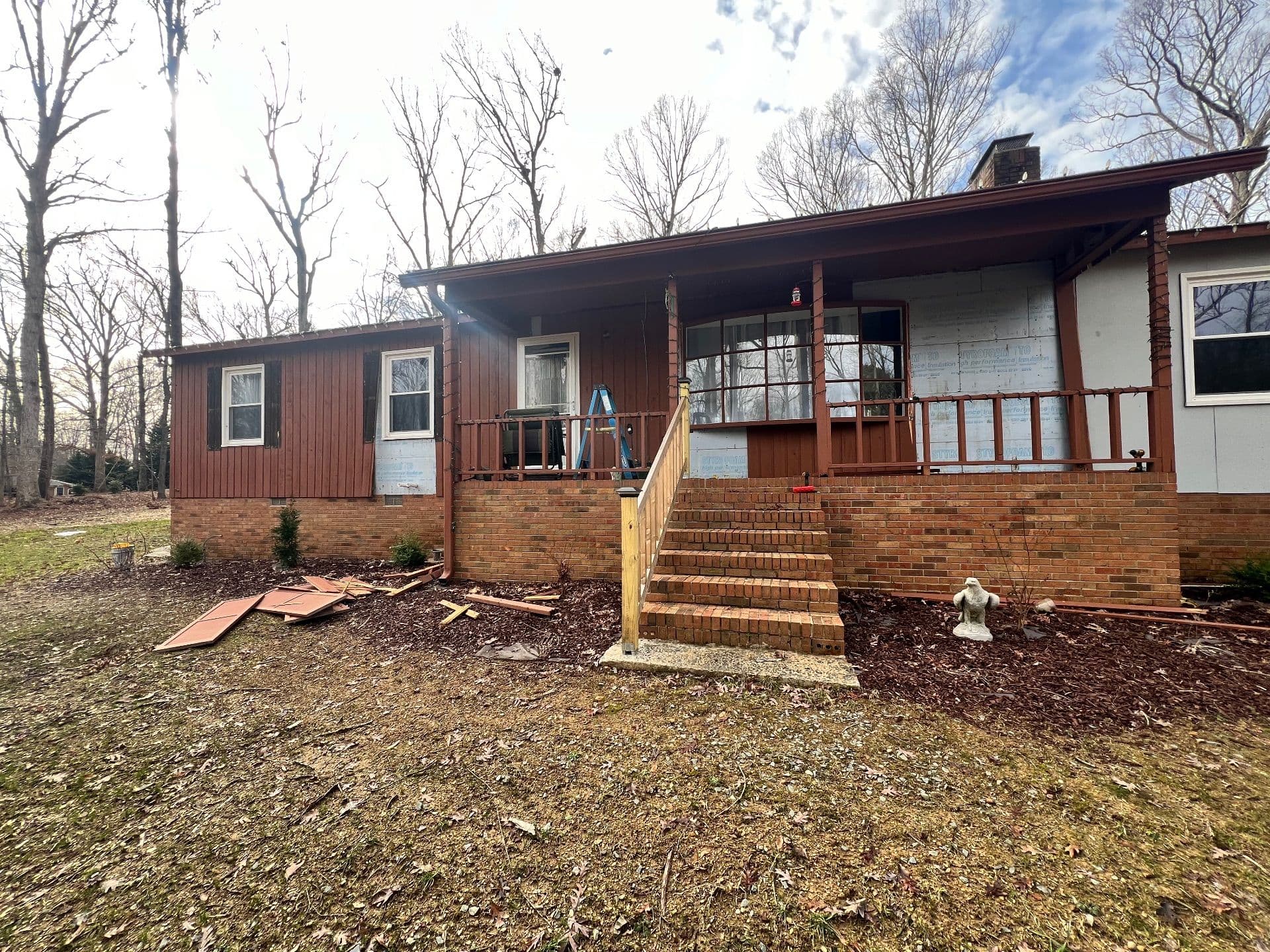 Gallery photos for Stunning Exterior Renovation and New Deck Work: Image #7